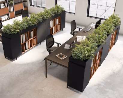 Postazioni operative con librerie divisorie e contenitori integrati per ufficio open space